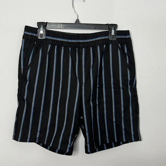 ASOS Men’s Blue Striped Shorts - Picture 1 of 6